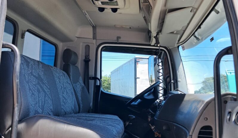 MB Atego 1719 4X2 Baú Refrigerado – (2012) completo