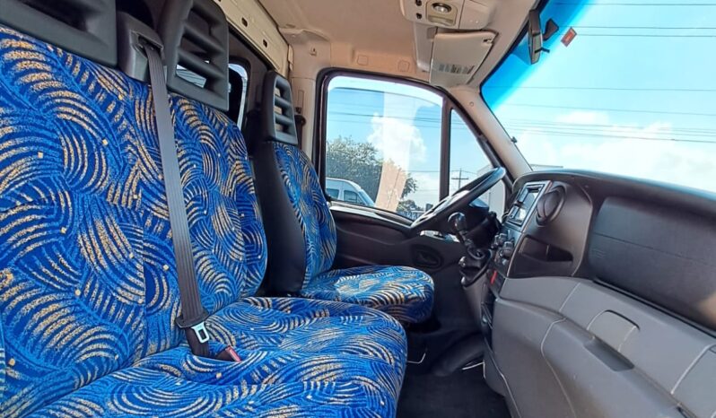 Iveco Daily 35S14 Chassis 4X2 – (2017) completo