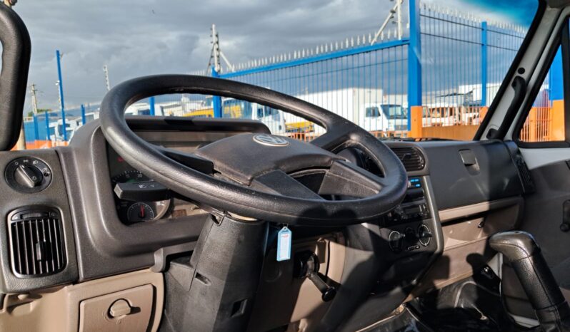 VW 8.160 Delivery 4X2 Carroceria Graneleira – (2013) completo