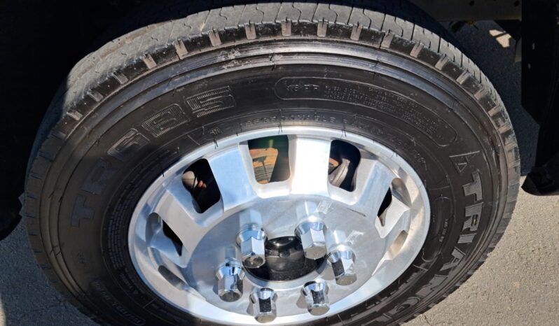 Iveco Daily 35S14 Chassis 4X2 – (2017) completo