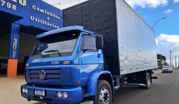 VW 13.180 Worker 4X2 TOCO BAÚ – (2000) completo