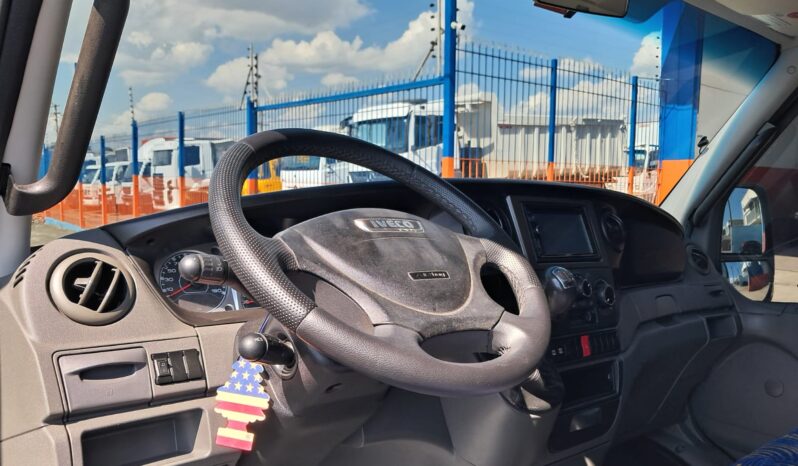 Iveco Daily 35S14 Chassis 4X2 – (2017) completo