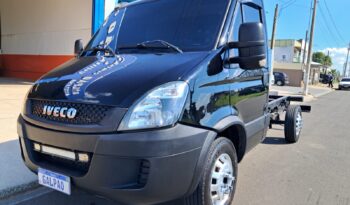 Iveco Daily 35S14 Chassis 4X2 – (2017) completo