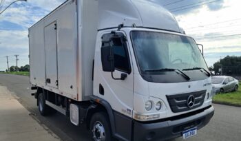 MB Accelo 1016 4X2 CE Baú Carga Seca – (2023) completo
