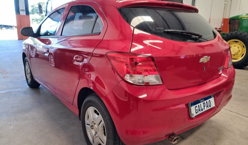 GM – Chevrolet ONIX LT 1.0 Flex – (2015) completo