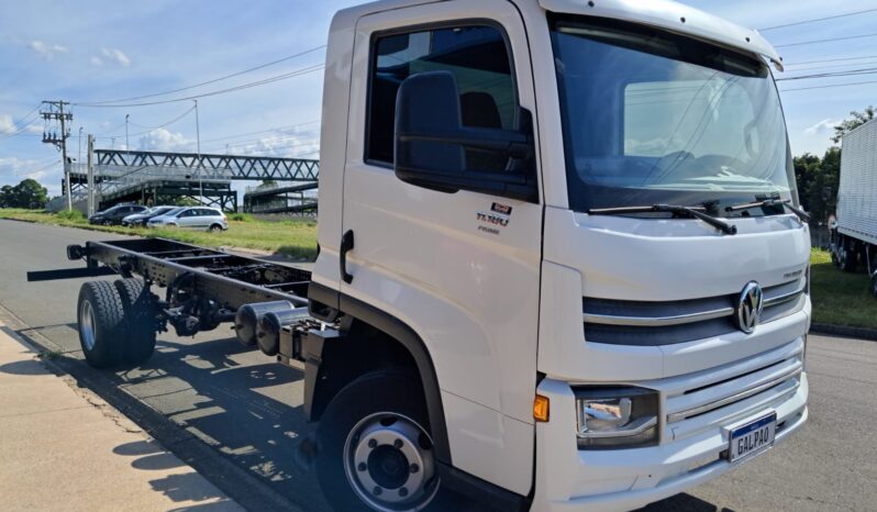 VW 11.180 DRC PRIME 4X2 Chassis – (2022) completo
