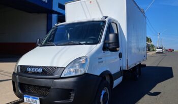 Iveco Daily 35S14 Baú Carga Seca – (2018) completo