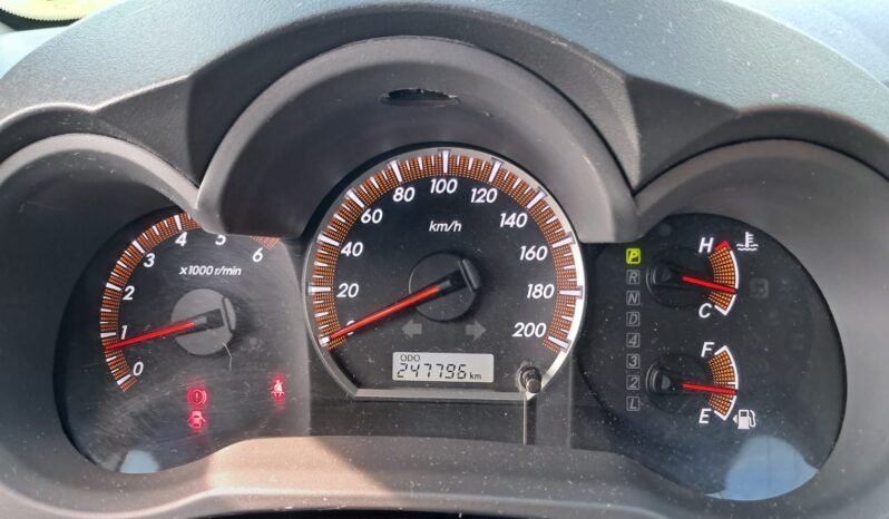 Hilux SRV 3.0 CD D-D4 Diesel 4X4 AT – (2012) completo