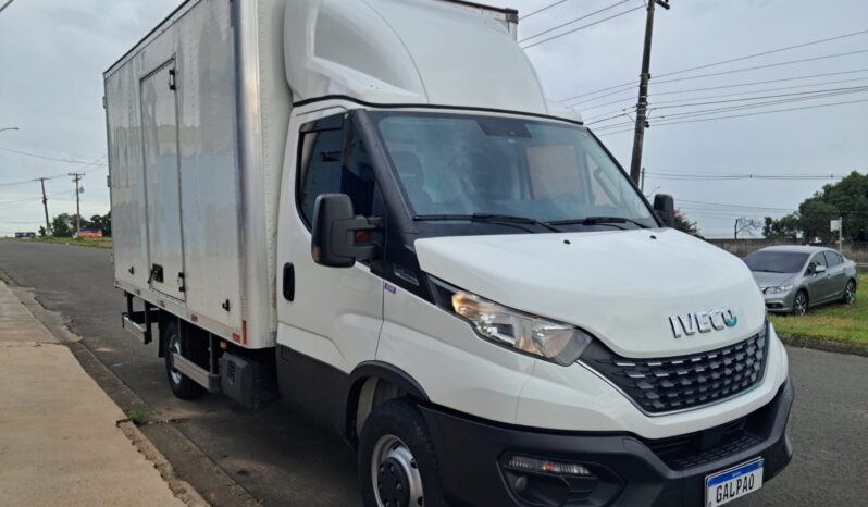 Iveco Daily 35.150 Baú Carga Seca – (2021) completo