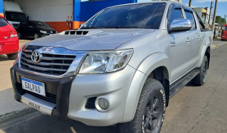 Hilux SRV 3.0 CD D-D4 Diesel 4X4 AT – (2012) completo