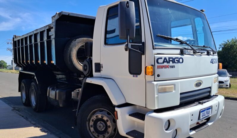 Ford Cargo 4532 6X2 Basculante – (2010) completo