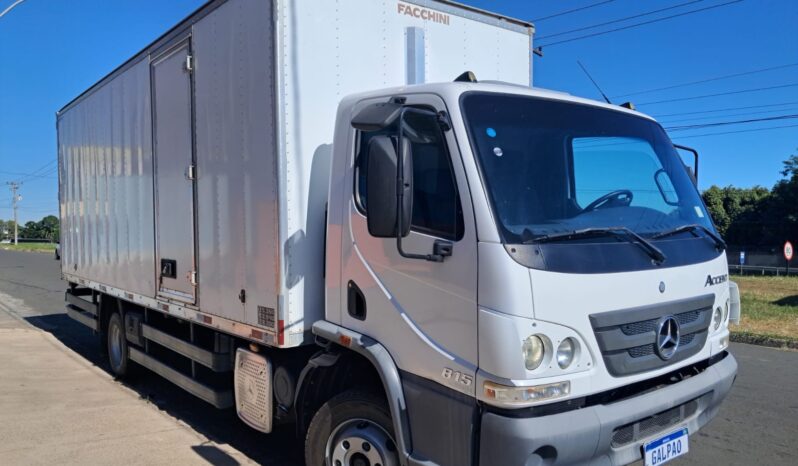 MB Accelo 815C 4X2 Baú Carga Seca – (2016) completo