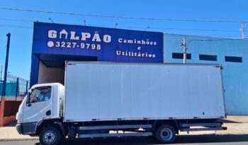 MB Accelo 815C 4X2 Baú Carga Seca – (2016) completo