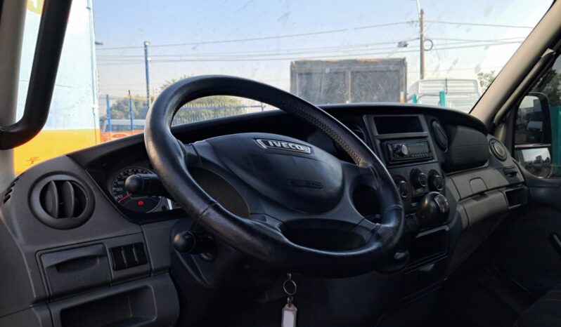 Iveco Daily 35S14 Baú Carga Seca – (2018) completo