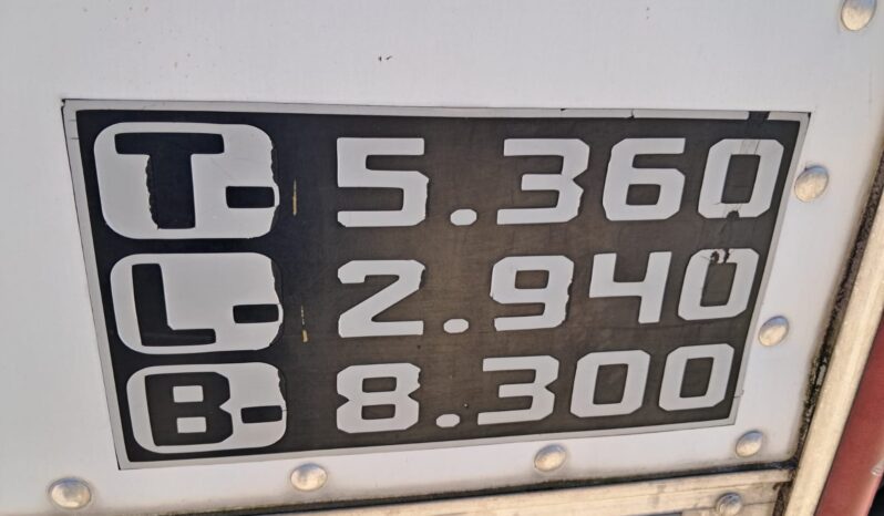 MB Accelo 815C 4X2 Baú Carga Seca – (2016) completo