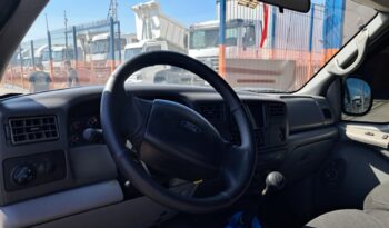 Ford F-250 XL 4X2 – (2004) completo