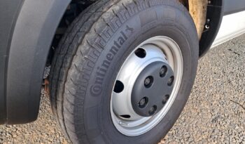 Iveco Daily 35S14 Baú Carga Seca – (2018) completo