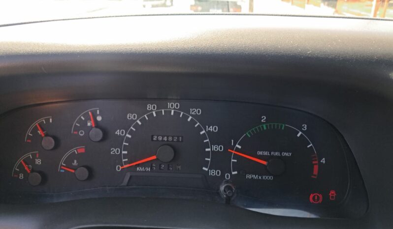 Ford F-250 XL 4X2 – (2004) completo