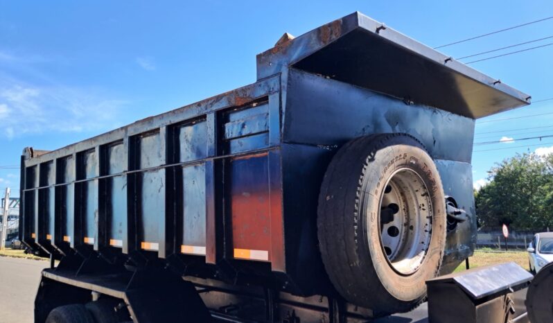 Ford Cargo 4532 6X2 Basculante – (2010) completo
