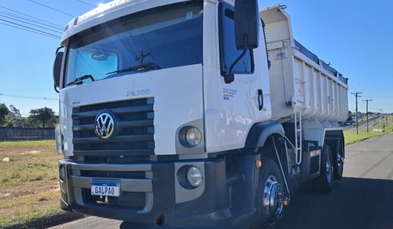 VW 24.280 6X2 Basculante – (2012) completo