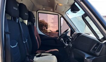 Iveco Daily 35.150 Baú Carga Seca – (2021) completo