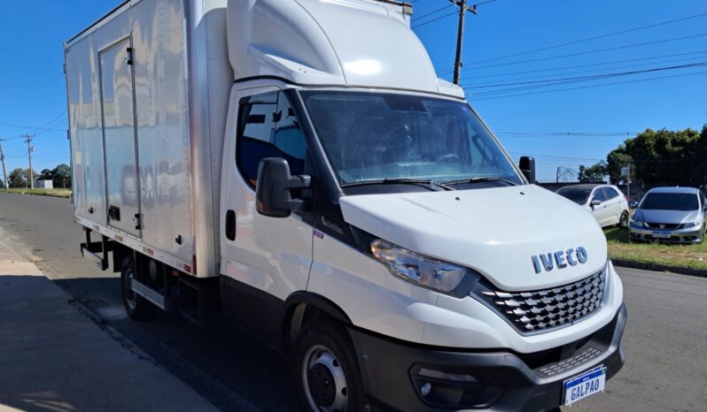 Iveco Daily 35.150 Baú Carga Seca – (2021) completo