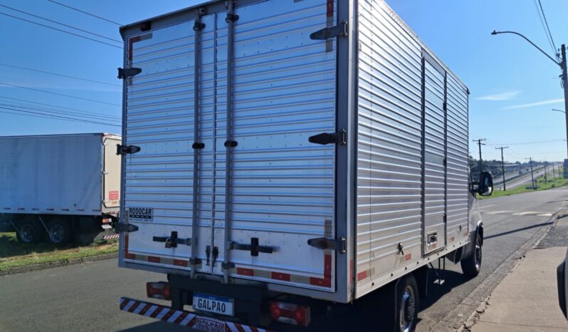 Iveco Daily 35.150 Baú Carga Seca – (2022) completo