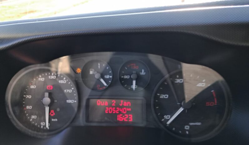 Iveco Daily 35.150 Baú Carga Seca – (2022) completo