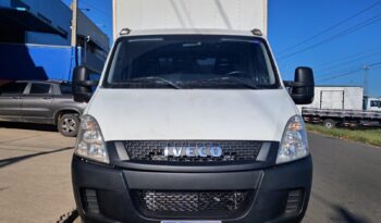 Iveco Daily 35S14 Baú Carga Seca – (2018) completo