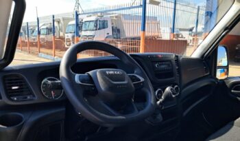 Iveco Daily 35.160 4X2 Chassis – (2022) completo