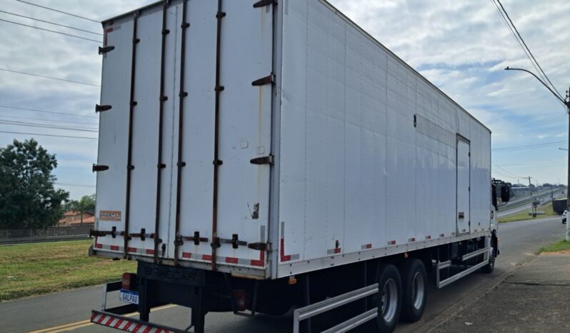 VW 24.280 6X2 PRIME Baú Carga Seca – (2021) completo