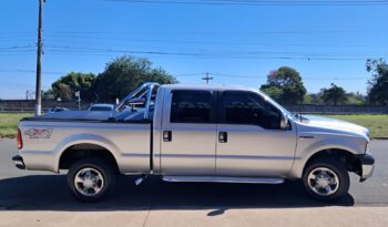 Ford F-250 SUPER DUTY XLT CD 4X4 Diesel – (2009) completo