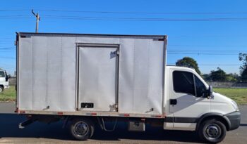 Iveco Daily 35S14 Baú Carga Seca – (2018) completo