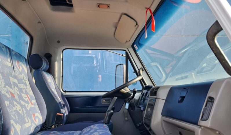 VW 8.150 Delivery Plus Chassis 4X2 – (2011) completo