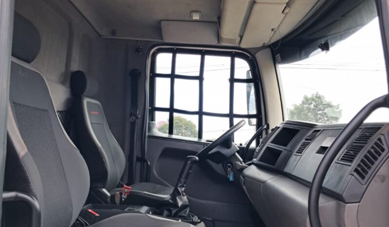 VW 24.280 6X2 PRIME Baú Carga Seca – (2021) completo