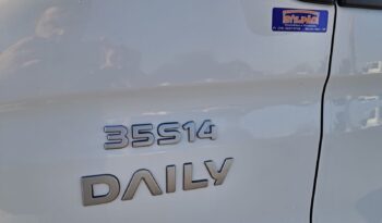 Iveco Daily 35S14 Baú Carga Seca – (2018) completo