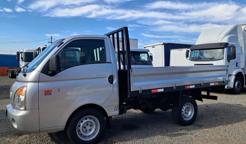 Hyundai HR HDB 2.5 4X2 Carroceria de Ferro – (2012) completo