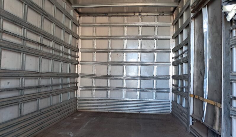 Iveco Daily 35S14 Baú Carga Seca – (2018) completo
