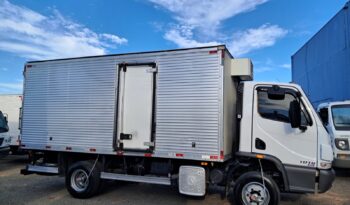 MB Accelo 1016 4X2 Baú Refrigerado – (2012) completo