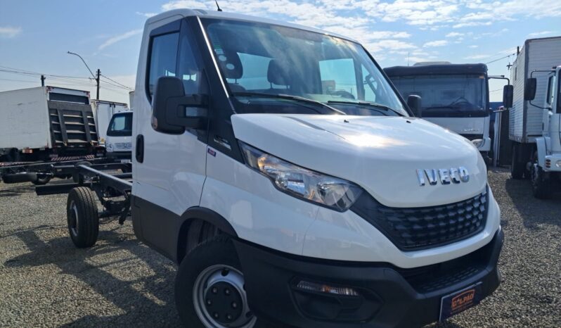 Iveco Daily 35.150 Chassis 4X2 – (2021) completo