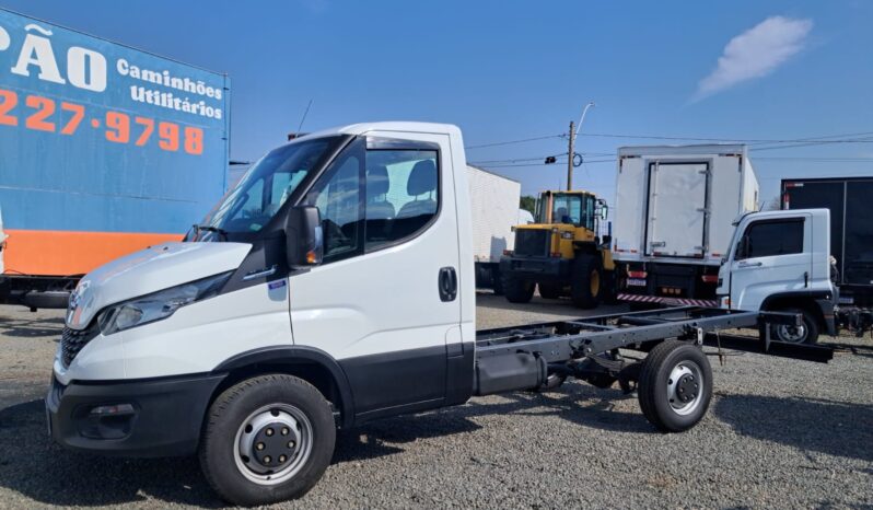 Iveco Daily 35.150 Chassis 4X2 – (2021) completo