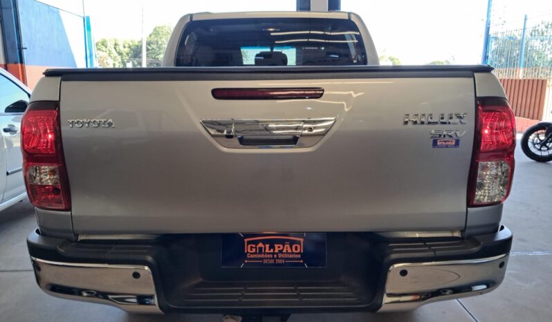 TOYOTA HILUX SRV CD 2.8 4X4 DIESEL AT – (2024) completo