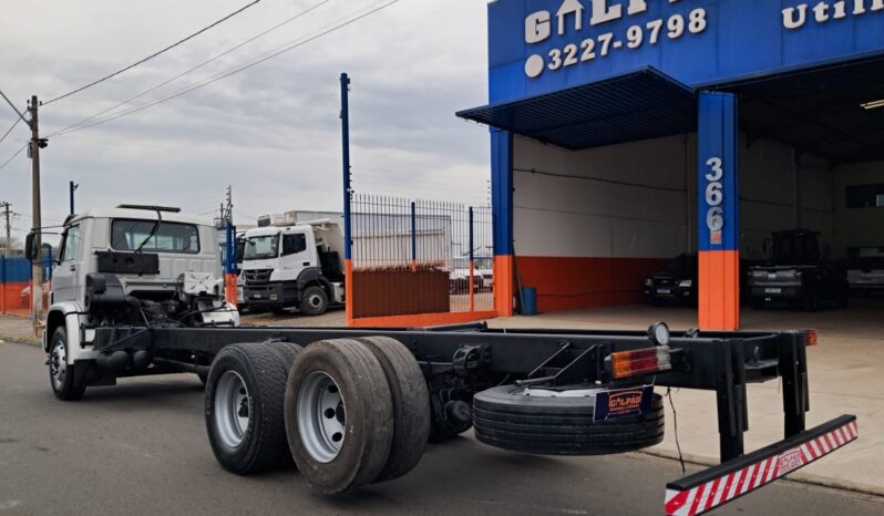 VW 13.180 Worker 6X2 Chassis – (2005) completo