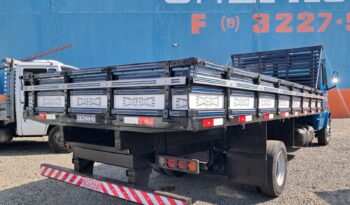 MB 710 Plus 4X2 Carroceria – (2009) completo