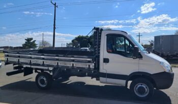 Iveco Daily 35S14 Carroceria 4X2 – (2016) completo
