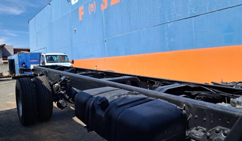 Ford Cargo 1617 4X2 Chassis – (1997) completo