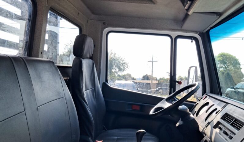 MB 710 Plus 4X2 Carroceria – (2011) completo