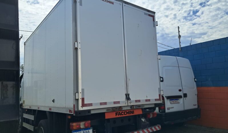 M.Benz Accelo 1016 4X2 Baú Carga Seca – (2021) completo