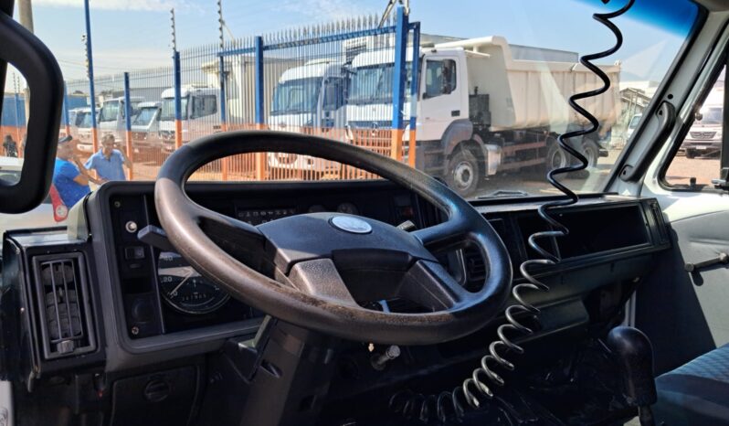 VW 8.140 Carroceria 4X2 – (1994) completo