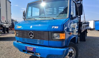 MB 710 Plus 4X2 Carroceria – (2009) completo
